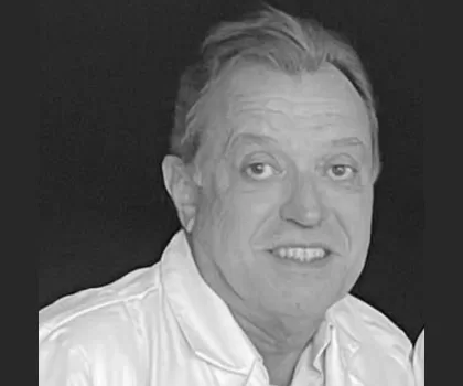 Dr. Carlos Eduardo Lino Vilela